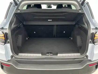 Photo 31 Jeep Avenger  1.2 Turbo T3 100 ch e-Hybrid BVR6