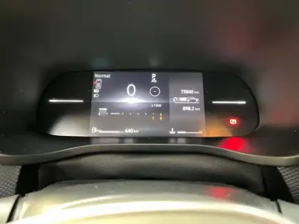 Photo 14 Renault Arkana  TCe 140 EDC - 23