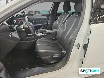 Photo 11 Peugeot 308  PureTech 130ch S&S EAT8