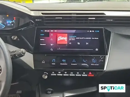 Photo 14 Peugeot 308  PureTech 130ch S&S EAT8