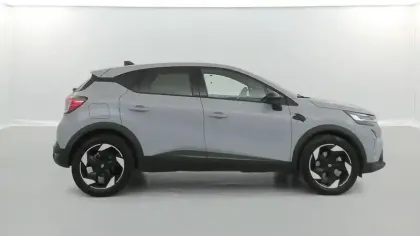Photo 5 Renault Captur  E-Tech full hybrid 160 ch