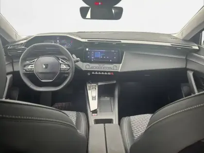 Photo 7 Peugeot 308  Hybrid 145 e-DCS6