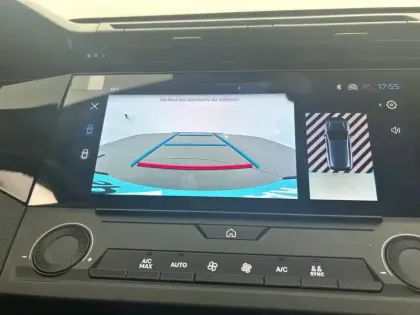 Photo 23 Peugeot 308  Hybrid 145 e-DCS6