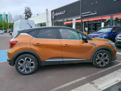 Photo 6 Renault Captur  TCe 140 - 21