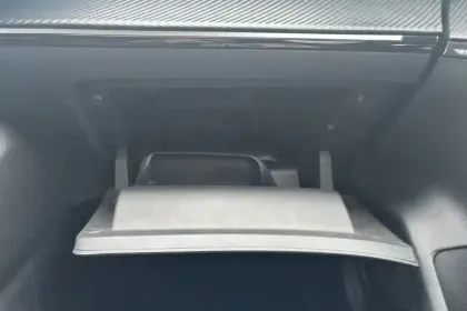 Photo 26 Peugeot 208  PureTech 100 S&S BVM6