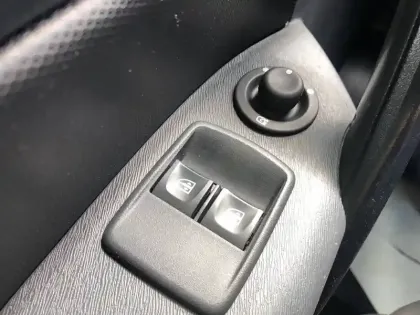 Photo 13 Renault Kangoo  EXPRESS BLUE DCI 95