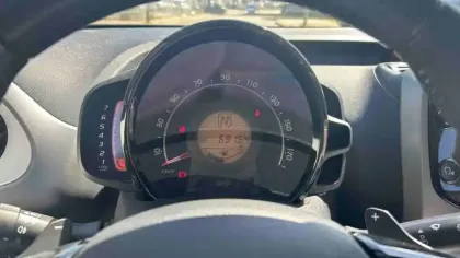 Photo 25 Toyota Aygo  1.0 VVT-i x-shift