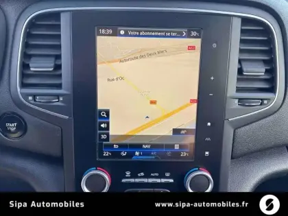 Photo 15 Renault Megane Mégane IV Estate dCi 165 Energy EDC