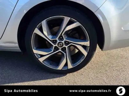 Photo 22 Renault Megane Mégane IV Estate dCi 165 Energy EDC