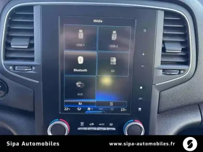 Photo 34 Renault Megane Mégane IV Estate dCi 165 Energy EDC