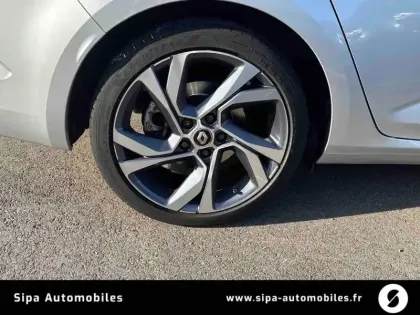 Photo 23 Renault Megane Mégane IV Estate dCi 165 Energy EDC