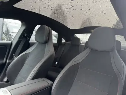 Photo 15 Mercedes CLA  220 8F-eDCT 4MATIC