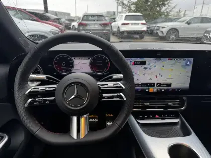 Photo 12 Mercedes CLA  220 8F-eDCT 4MATIC