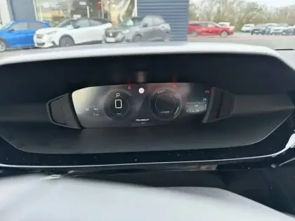 Photo 9 Peugeot 308  Hybrid 145 e-DCS6