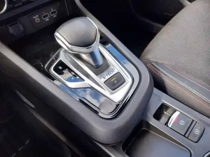 Photo 23 Renault Arkana  E-Tech 145