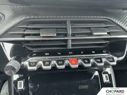 Photo 5 Peugeot 2008  PureTech 130 GT