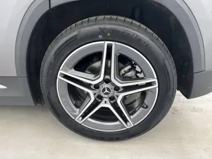 Photo 32 Mercedes GLA  200 7G-DCT