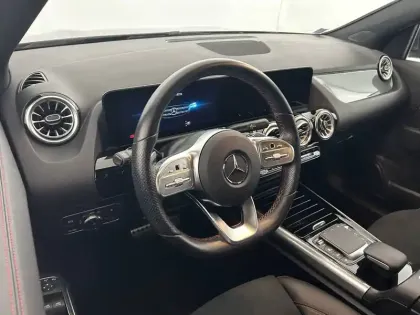 Photo 22 Mercedes GLA  200 7G-DCT