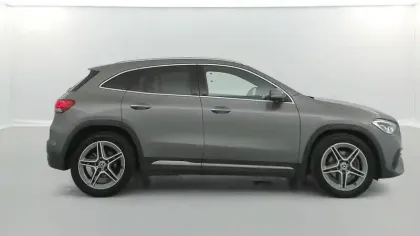 Photo 18 Mercedes GLA  200 7G-DCT