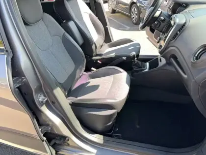 Photo 13 Renault Captur  TCe 120 Energy