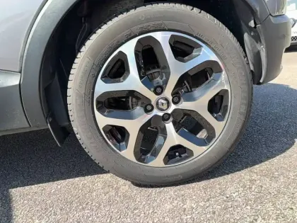 Photo 21 Renault Captur  TCe 120 Energy