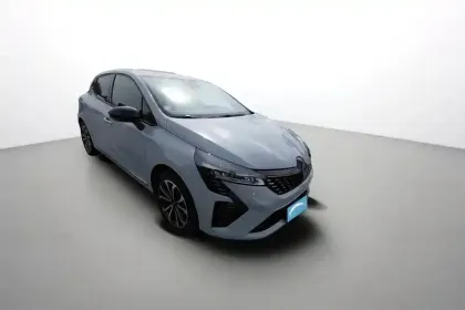 Photo 7 Renault Clio  E-Tech full hybrid 145