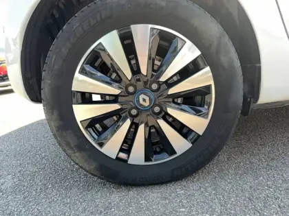 Photo 19 Renault Twingo  III Achat Intégral - 21