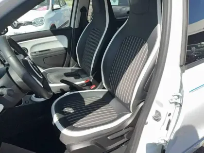 Photo 8 Renault Twingo  III Achat Intégral - 21