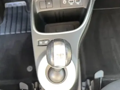 Photo 12 Renault Twingo  III Achat Intégral - 21