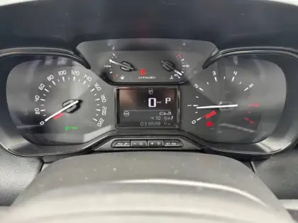 Photo 9 Citroën C3 Aircross  PureTech 130 S&S EAT6