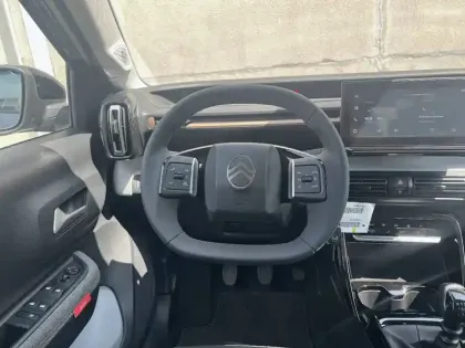 Photo 8 Citroën C3 Aircross  Turbo 100 BVM6