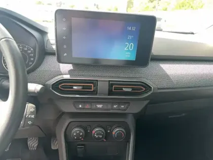 Photo 11 Dacia Sandero  ECO-G 100 - 22