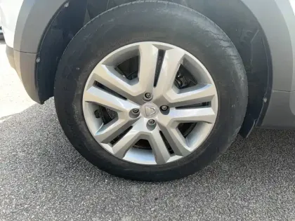 Photo 19 Dacia Sandero  ECO-G 100 - 22