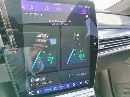 Photo 41 Renault Scenic  E-Tech électrique 220 ch grande autonomie