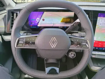 Photo 16 Renault Scenic  E-Tech électrique 220 ch grande autonomie