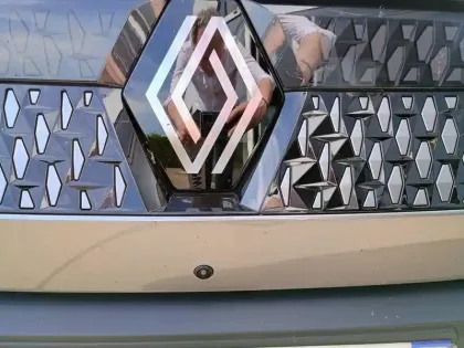 Photo 42 Renault Scenic  E-Tech électrique 220 ch grande autonomie