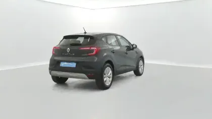 Photo 13 Renault Captur  E-Tech full hybrid 145