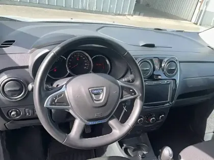 Photo 9 Dacia Lodgy  Blue dCi 115 7 places