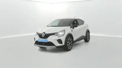 Photo 9 Renault Captur  E-Tech full hybrid 145