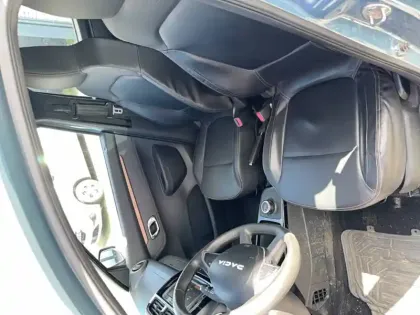 Photo 10 Dacia Spring 