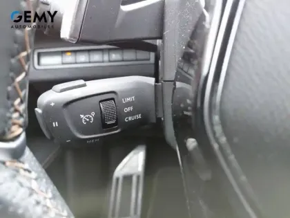 Photo 15 Peugeot 3008  Hybrid 225 e-EAT8