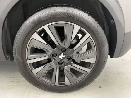 Photo 15 Peugeot 2008  PureTech 130 S&S EAT8