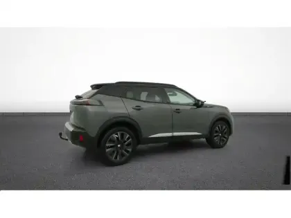 Photo 8 Peugeot 2008  PureTech 130 S&S EAT8