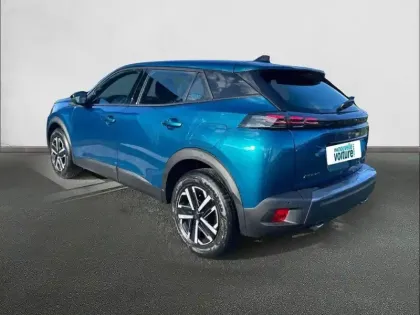 Photo 6 Peugeot 2008  Hybrid 145 e-DCS6