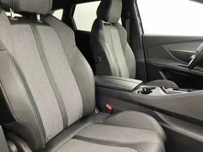 Photo 26 Peugeot 3008  BlueHDi 130ch S&S EAT8