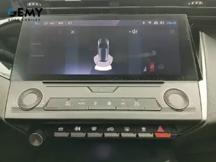 Photo 30 Peugeot 308  BlueHDi 130ch S&S EAT8