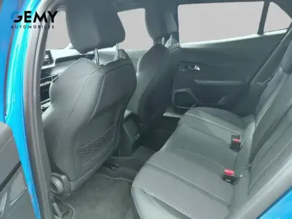 Photo 9 Peugeot 2008  Hybrid 136 e-DCS6