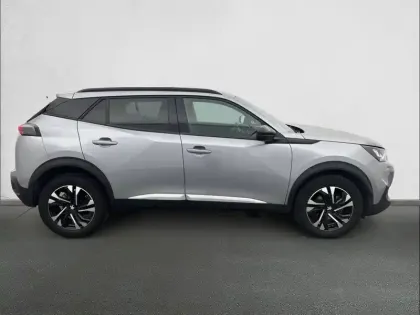 Photo 25 Peugeot 2008  PureTech 130 S&S EAT8
