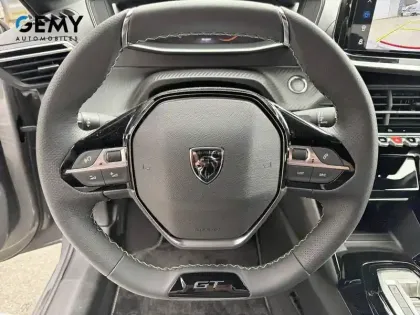 Photo 13 Peugeot 208  Electrique 54 kWh 156ch