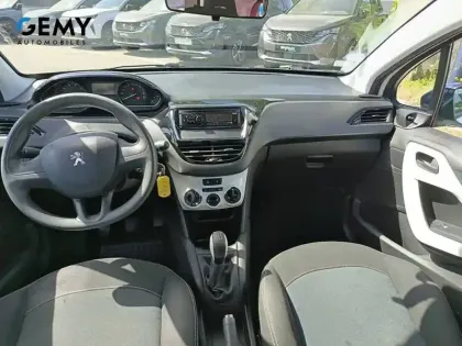 Photo 7 Peugeot 208  PureTech 68ch BVM5